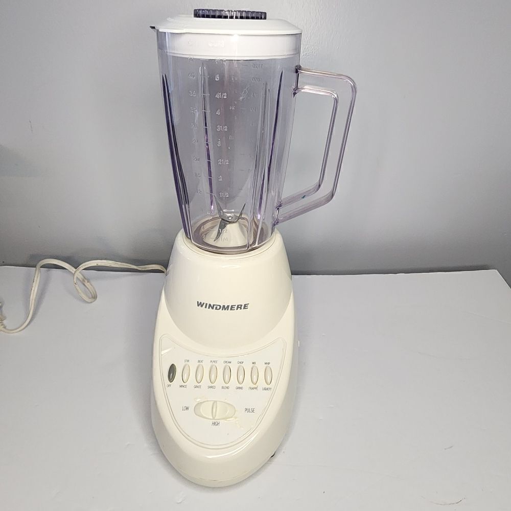 Windmere 14 Speed Blender White Plastic Canister 5.5 Cup Pitcher